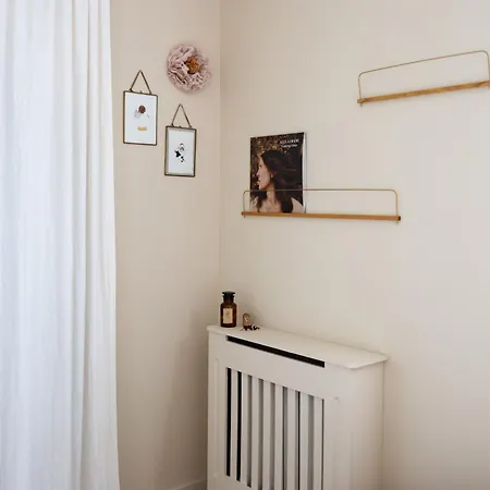 Rum i privatbostad Privee Cosy Avec Espace Bureau